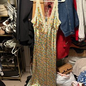 wild fable Yellow Floral Maxi Dress with Cream Lace